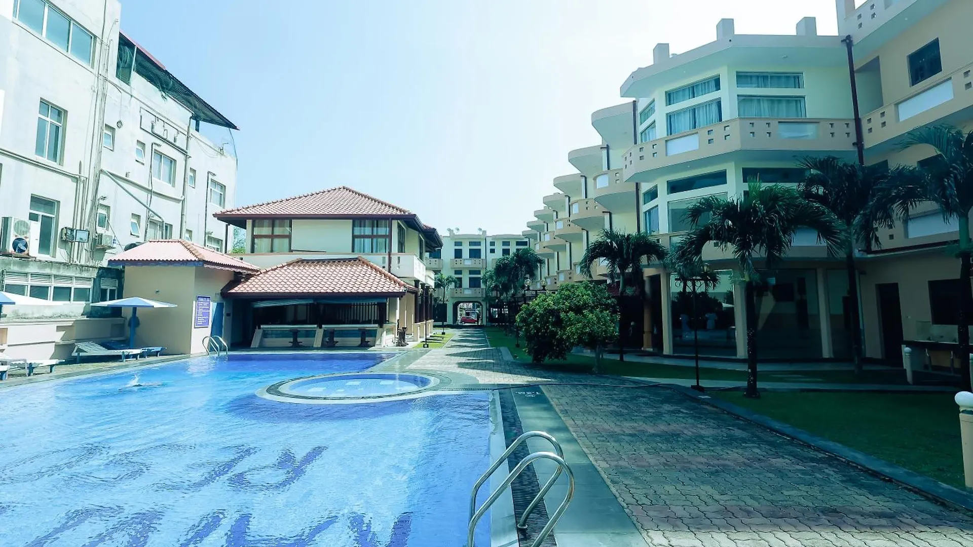 Rani Beach Hotel Kudapaduwa