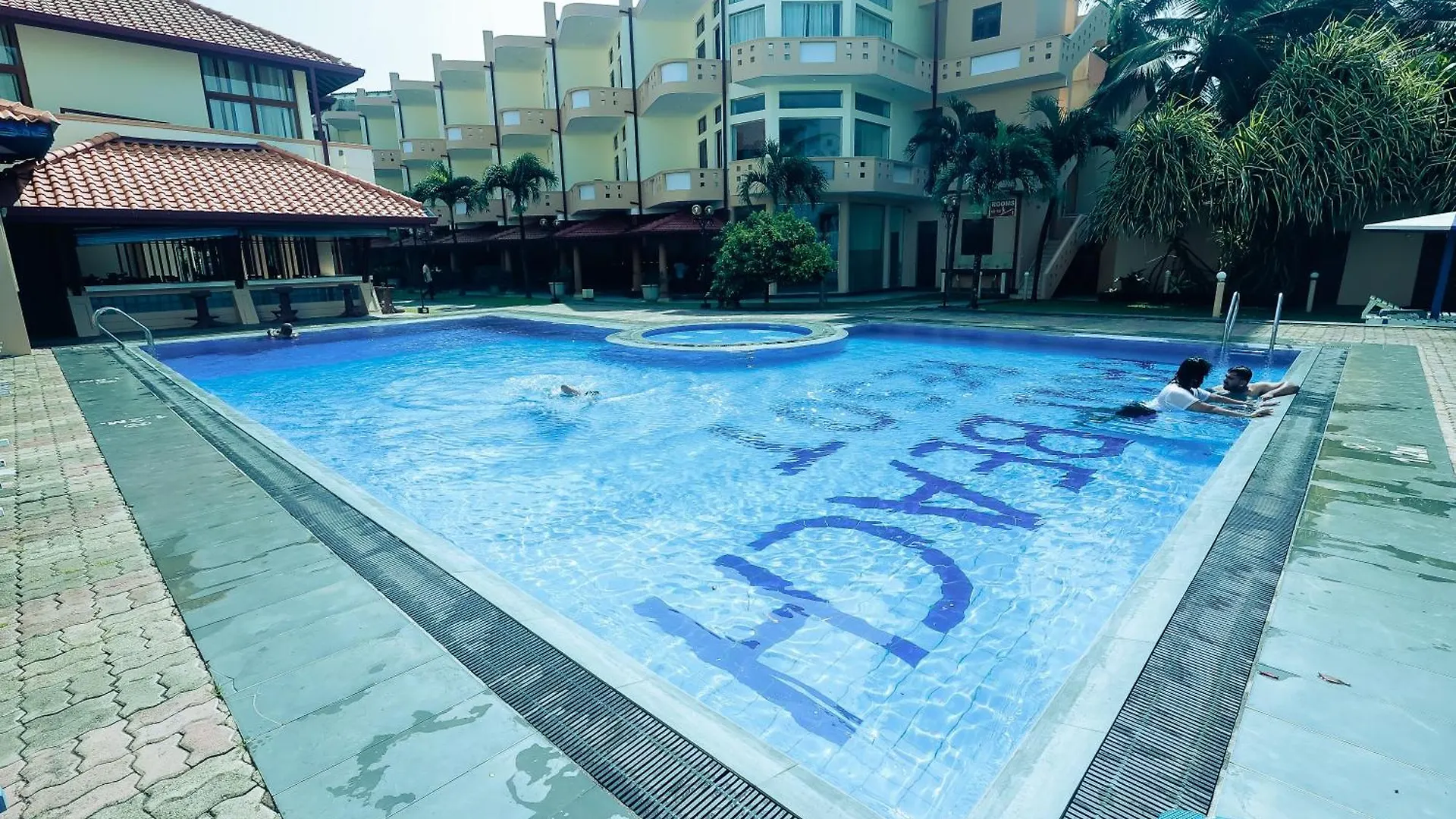 Rani Beach Hotel Kudapaduwa