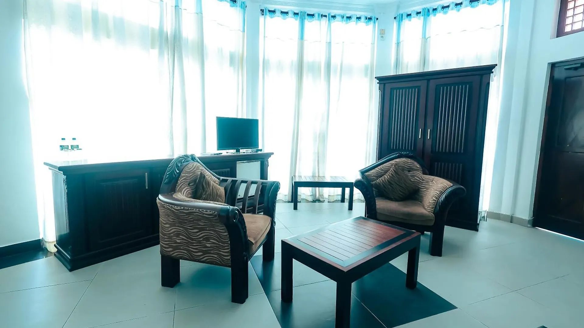 Rani Beach Hotel Kudapaduwa